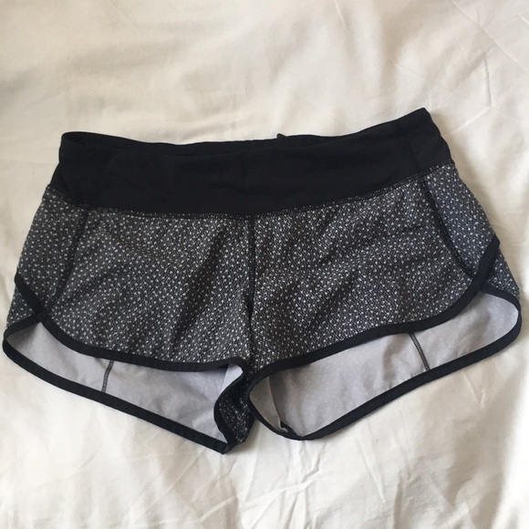 lululemon athletica Pants - Lululemon speed shorts